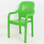 Plastik çocuk sandalyesi yeşil
