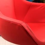 Focus Silindir Siyah Metal Ayaklı Sandalye (Kırmızı Deri)