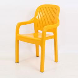 Plastik çocuk sandalyesi sarı