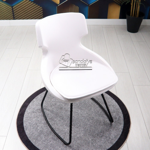 Simge Boyalı Transmisyon Ayaklı Metal Sandalye (Beyaz Deri)