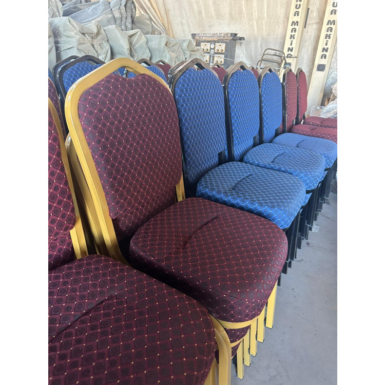 Dökme Süngerli Metal İskeletli Hilton Sandalye