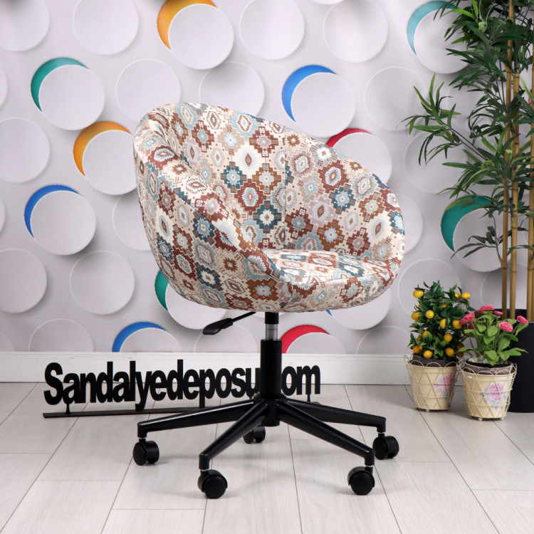İstiridye Etnik Desenli Çalışma Koltuğu 01